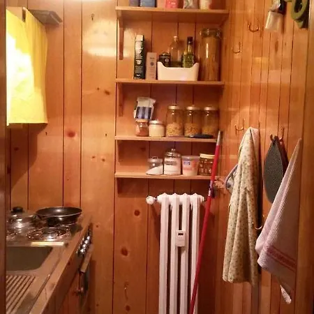 Viale Roma, 79 Apartamento *